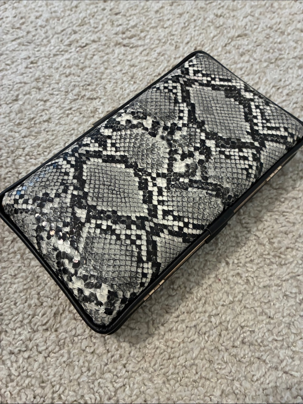 Black and White Snake Print Clutch Wallet